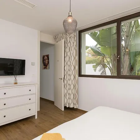 Hotel Nao 4*